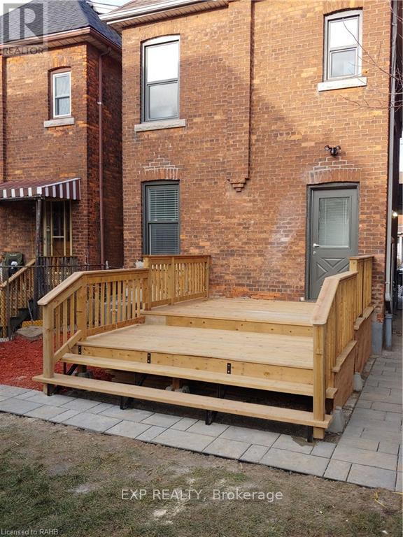 Photo 2 of 2 734 Cannon Street E, Hamilton ON