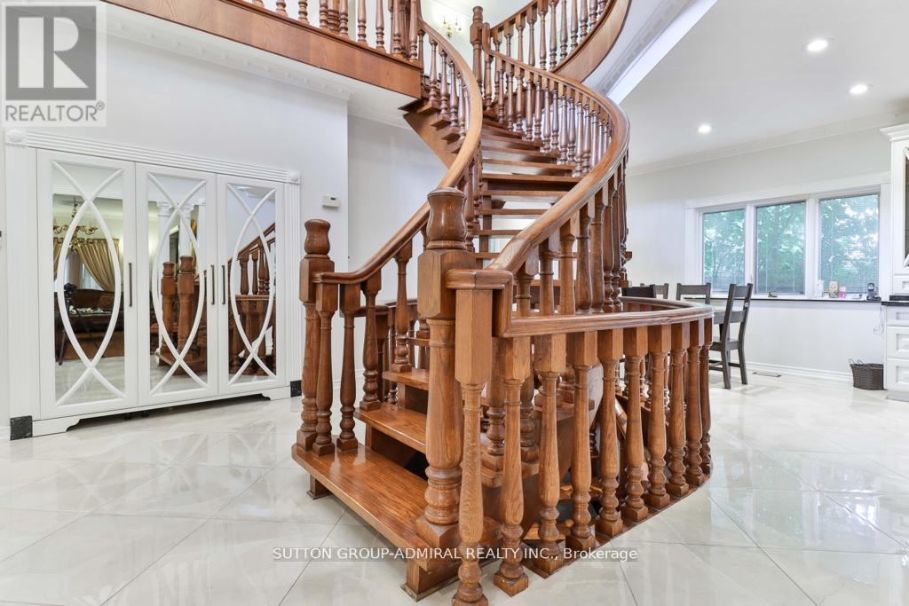 Photo 8 of 116 Goulding Avenue, Toronto ON