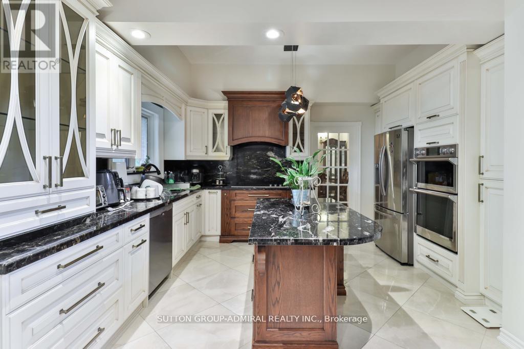 Photo 14 of 116 Goulding Avenue, Toronto ON