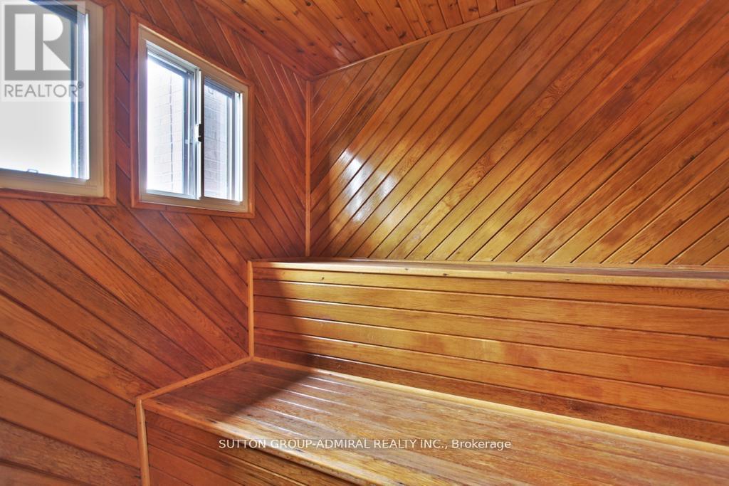Photo 16 of 116 Goulding Avenue, Toronto ON