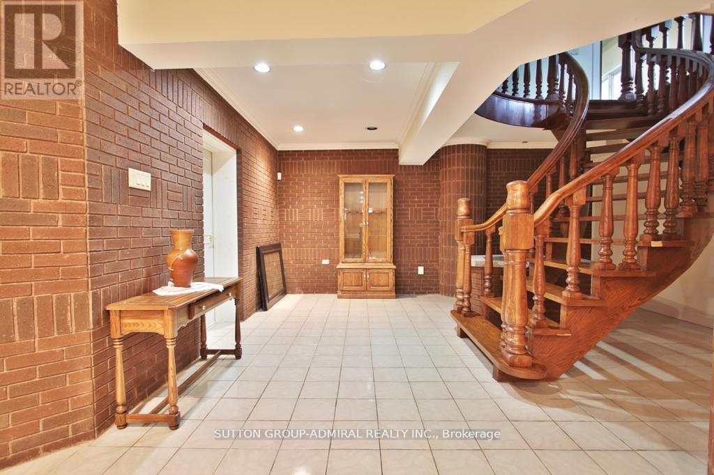 Photo 3 of 116 Goulding Avenue, Toronto ON