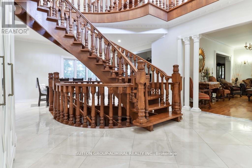 Photo 25 of 116 Goulding Avenue, Toronto ON
