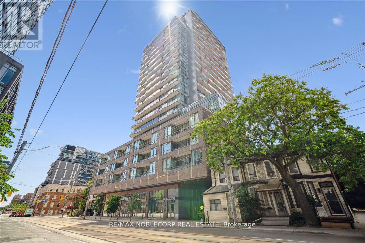 Photo 6 of 607 120 Parliament Street, Toronto ON