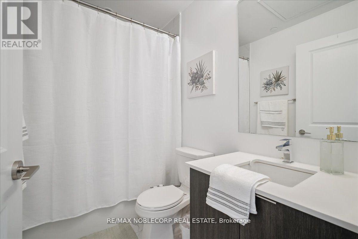 Photo 33 of 607 120 Parliament Street, Toronto ON
