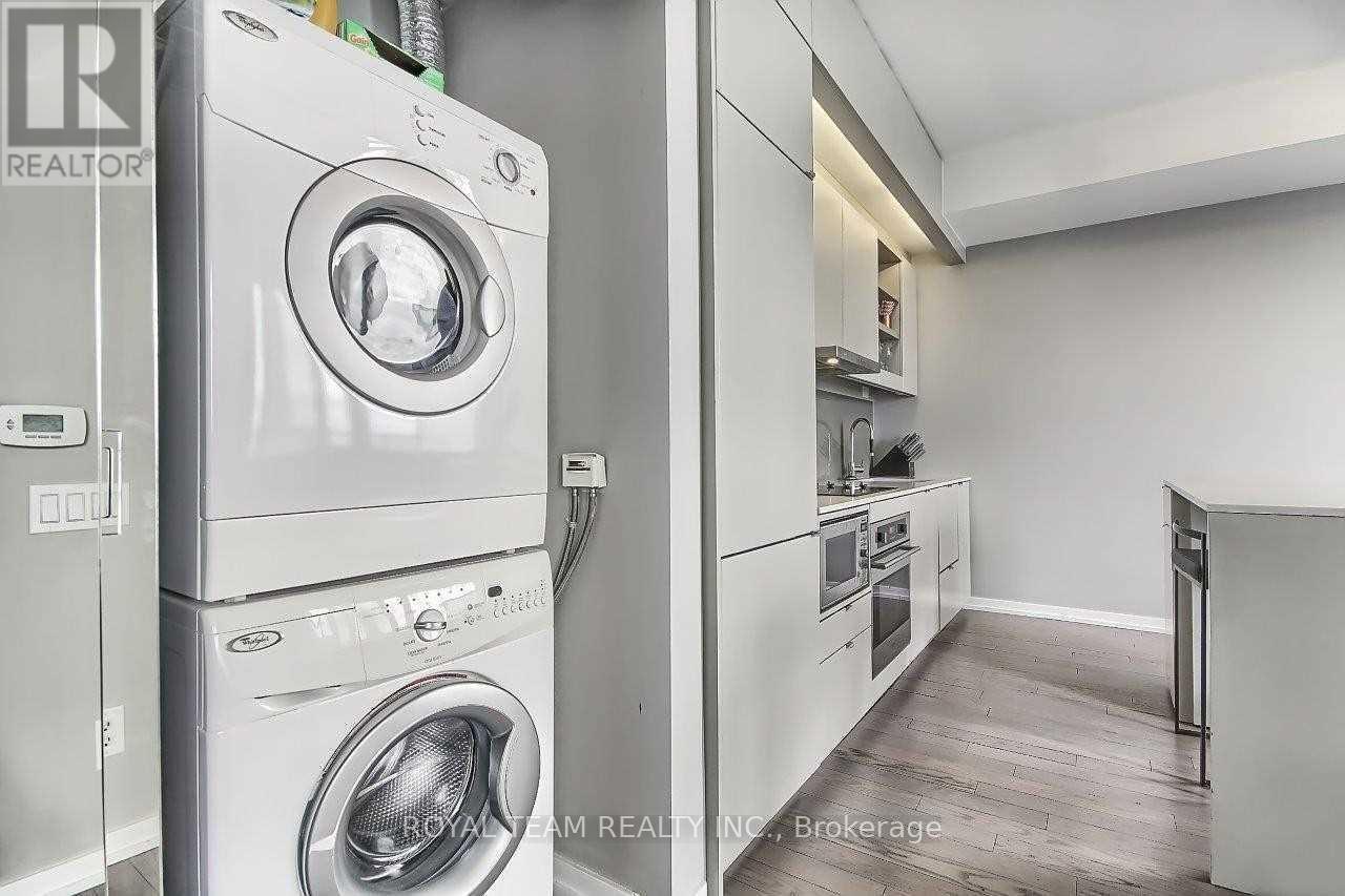 Photo 11 of 2308 101 Peter Street, Toronto ON