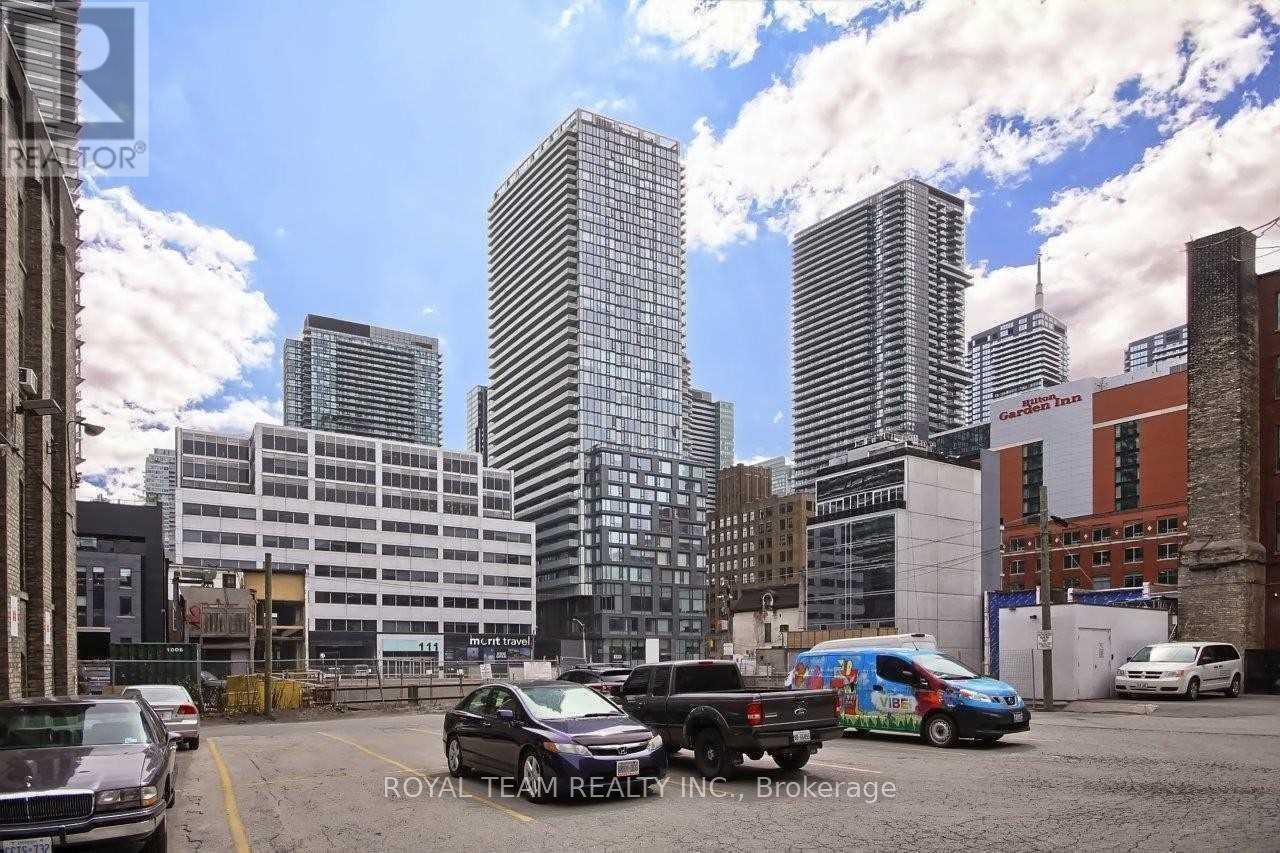 Photo 13 of 2308 101 Peter Street, Toronto ON
