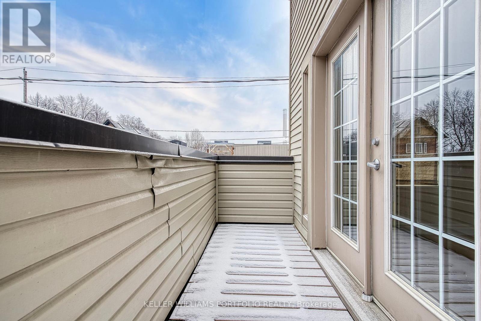 Photo 18 of 9 A Woodfield Rd Road, Toronto ON