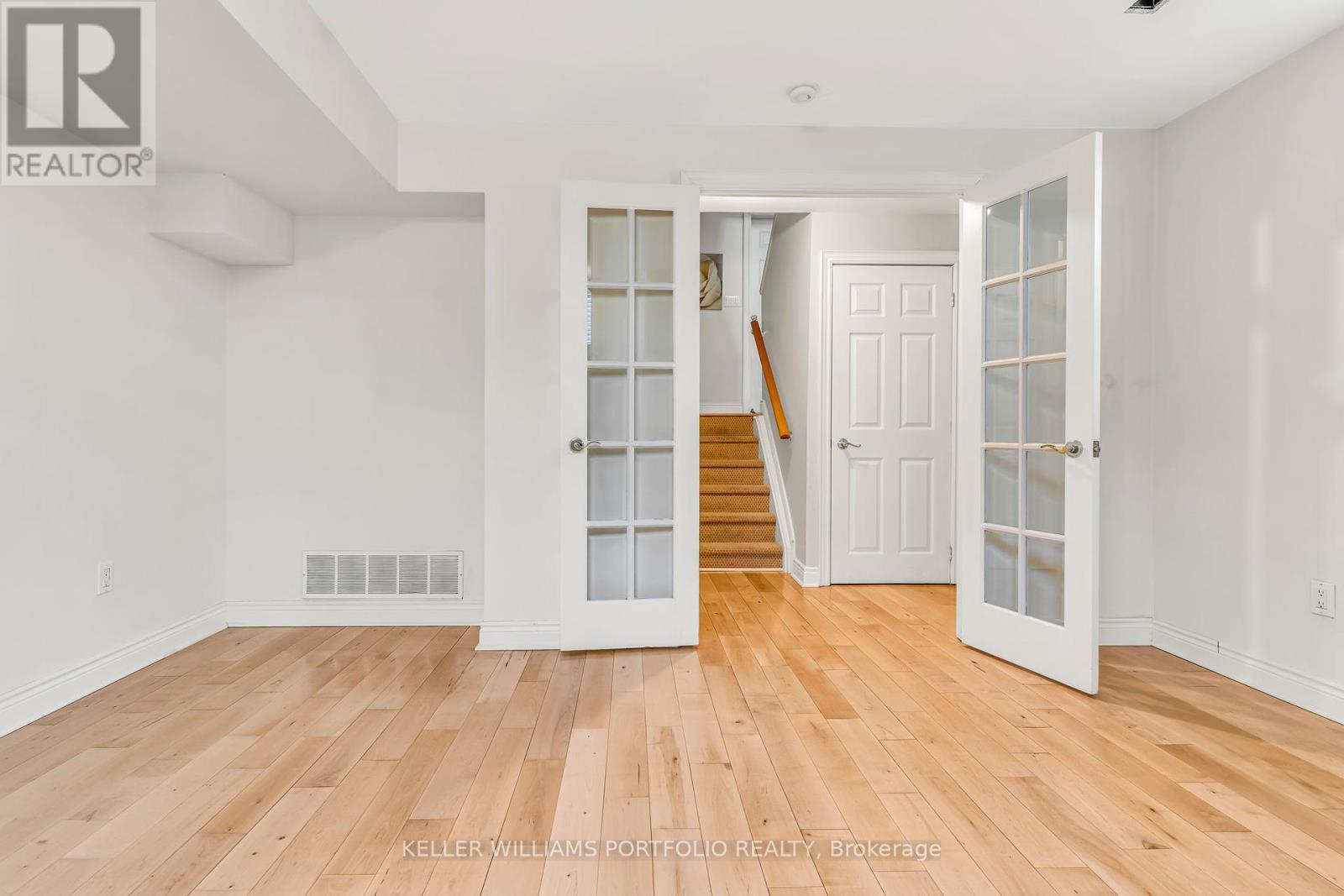 Photo 14 of 9 A Woodfield Rd Road, Toronto ON