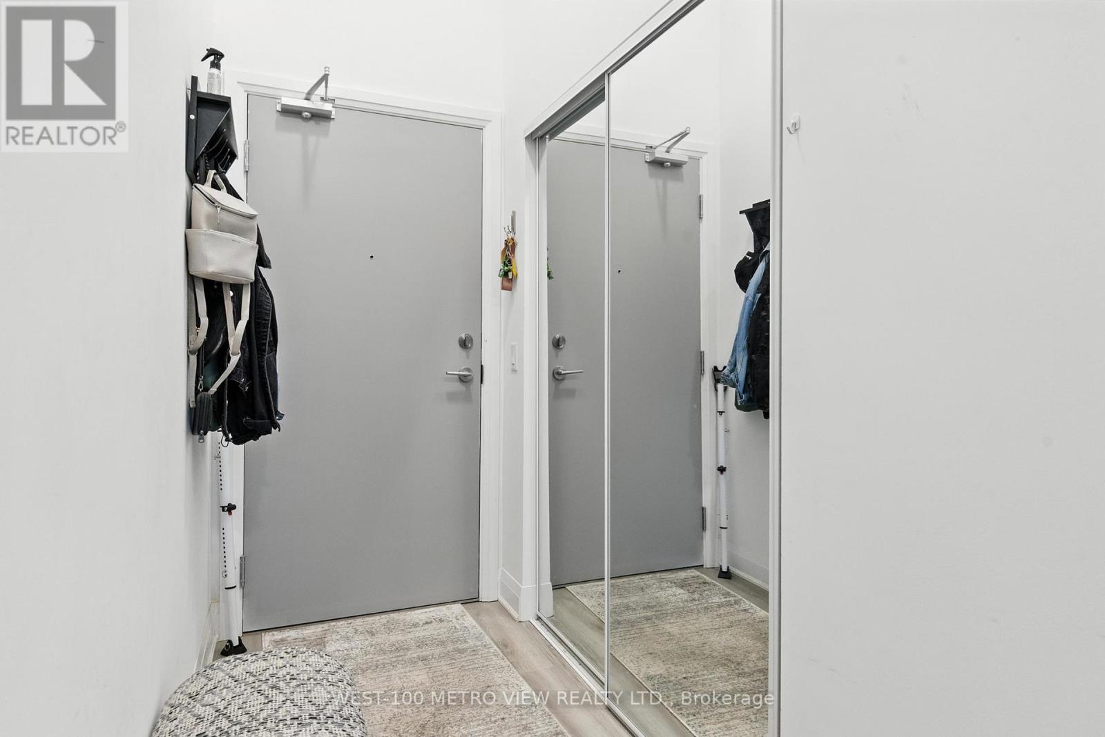 Photo 10 of 101 3220 Sheppard Avenue E, Toronto ON