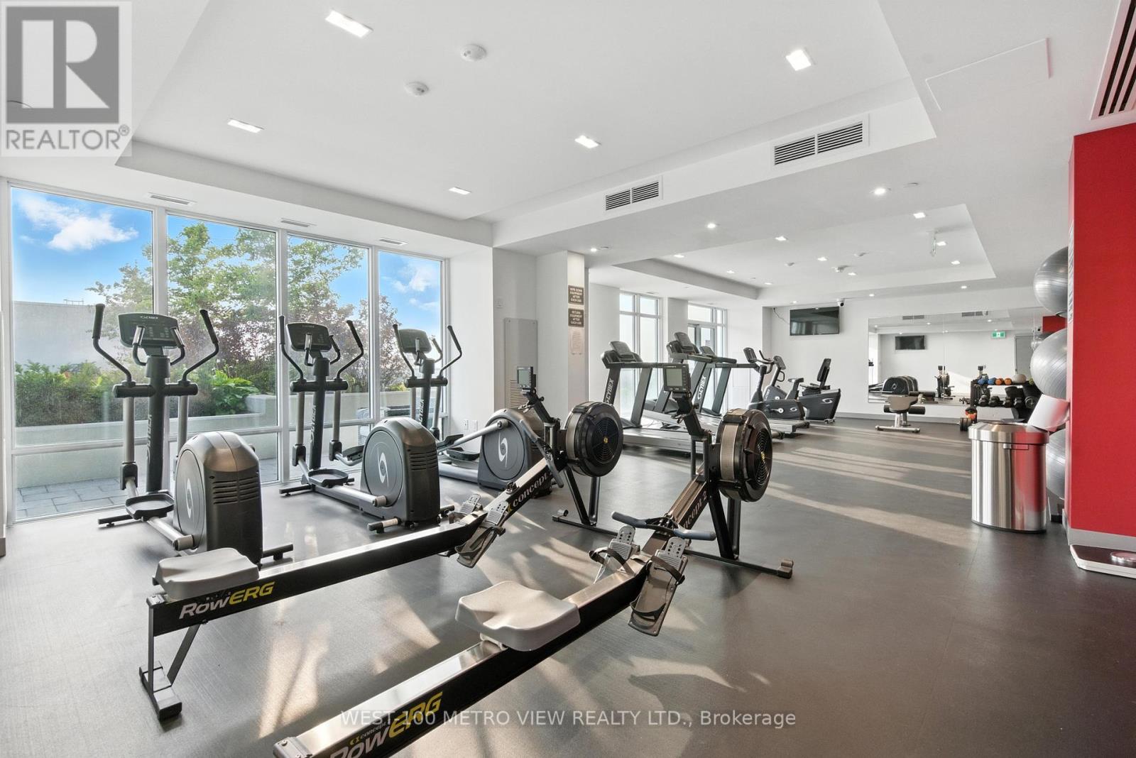 Photo 16 of 101 3220 Sheppard Avenue E, Toronto ON