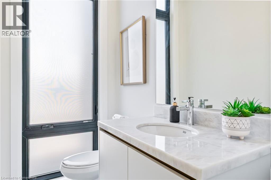Photo 1 of 138 East Street Unit 5, Oakville ON