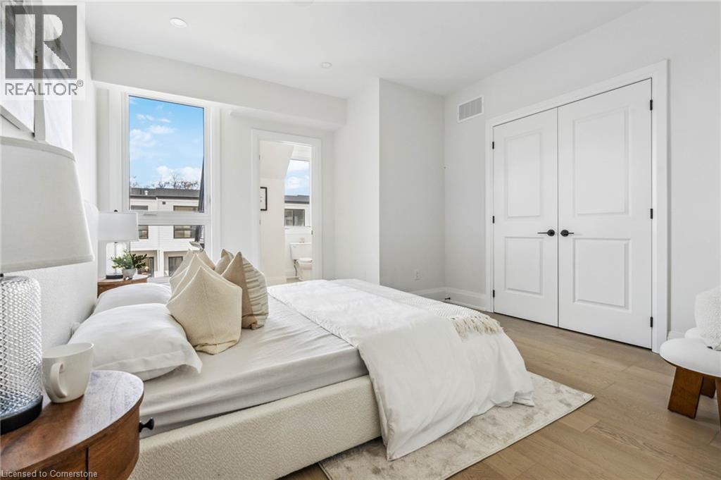 Photo 7 of 138 East Street Unit 5, Oakville ON