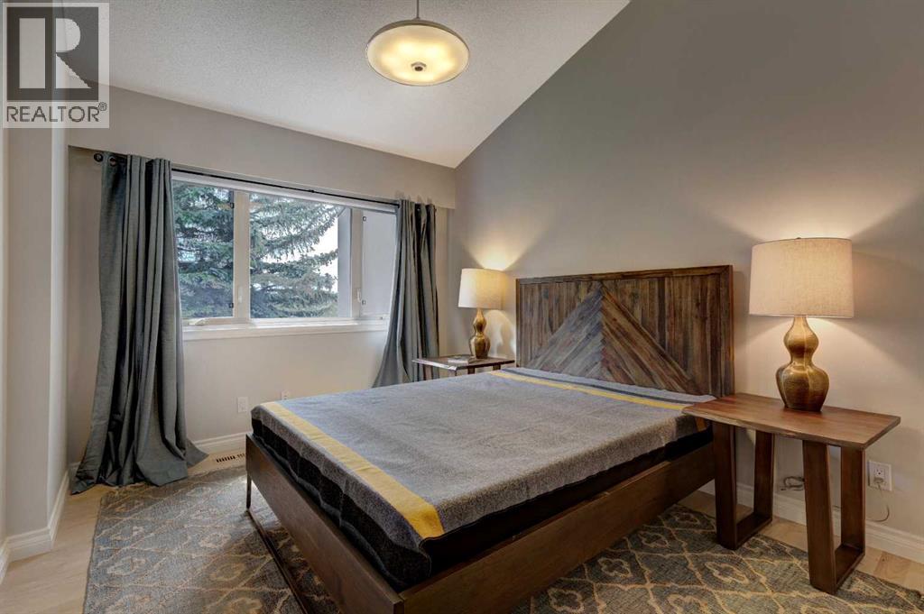 Single Family House for Sale in   Rideau Place SW Rideau Park Calgary 