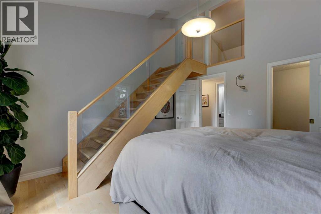 Single Family House for Sale in   Rideau Place SW Rideau Park Calgary 