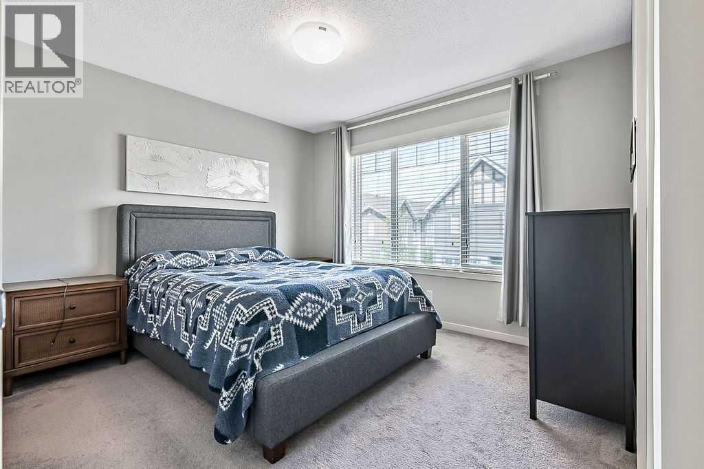 Single Family House for Sale in  New Brighton Walk SE New Brighton Calgary 