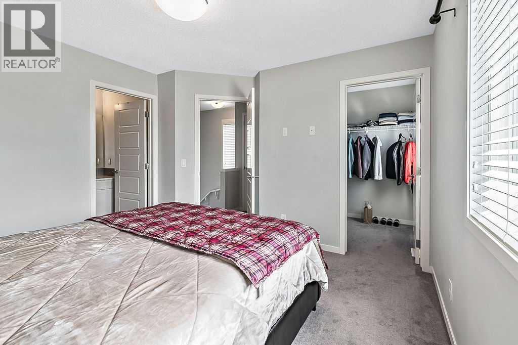 Single Family House for Sale in  New Brighton Walk SE New Brighton Calgary 