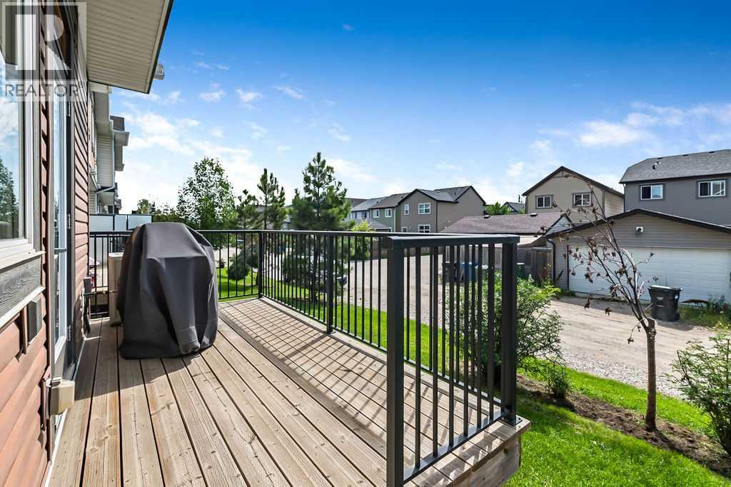 Single Family House for Sale in  New Brighton Walk SE New Brighton Calgary 
