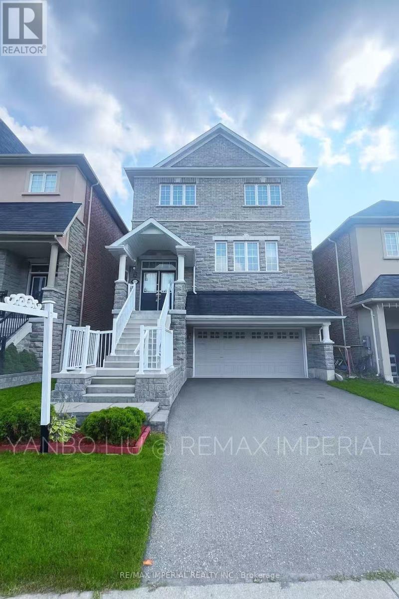 Photo 1 of 155 Art West Avenue, Newmarket ON