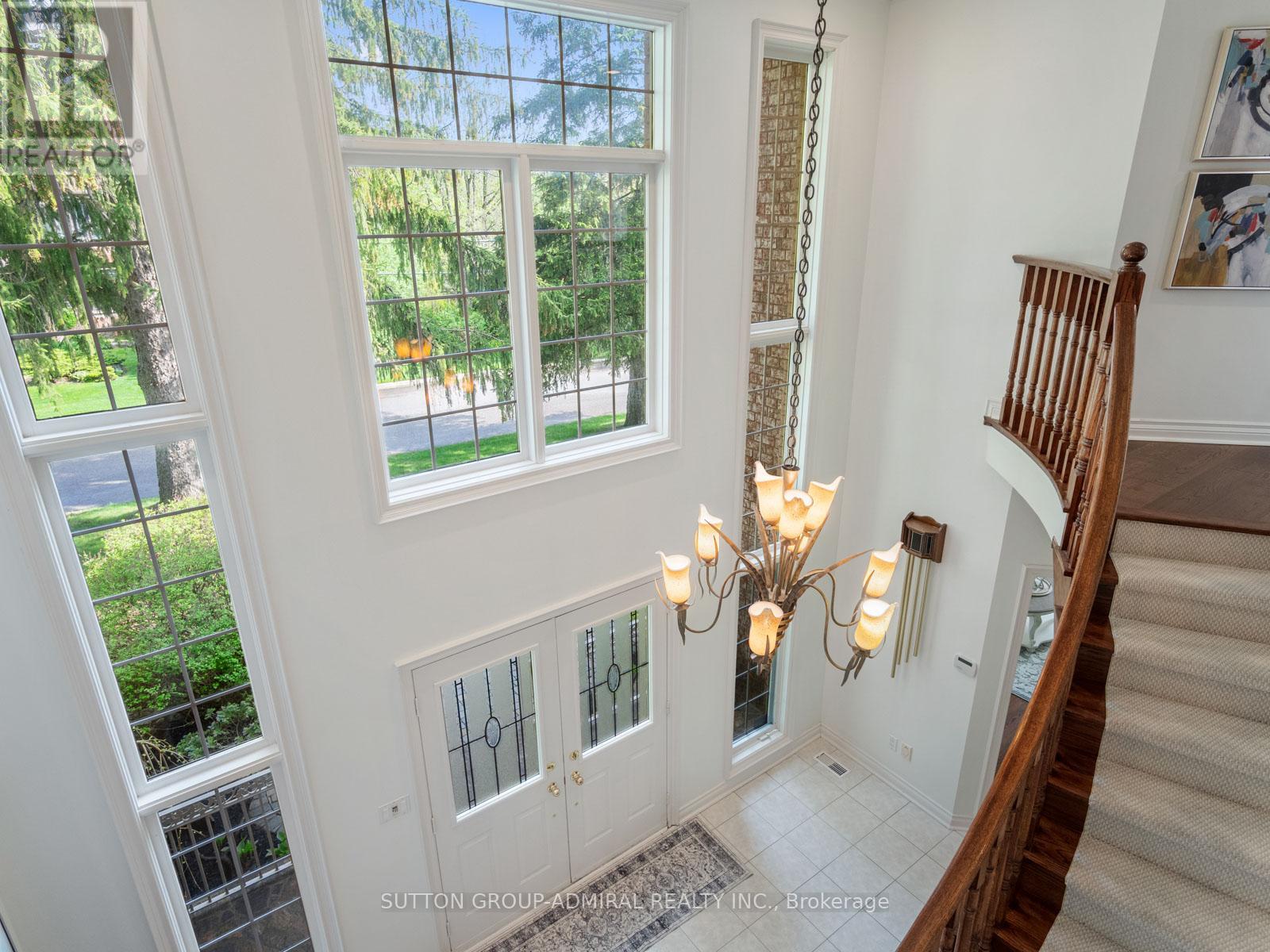 Photo 41 of 8 Tivoli Avenue, Richmond Hill ON
