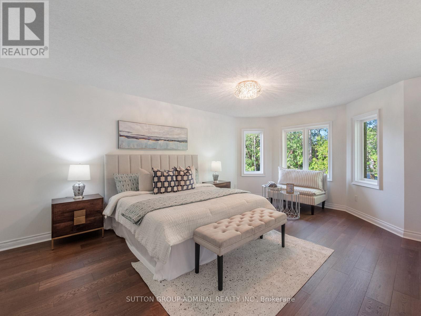 Photo 35 of 8 Tivoli Avenue, Richmond Hill ON