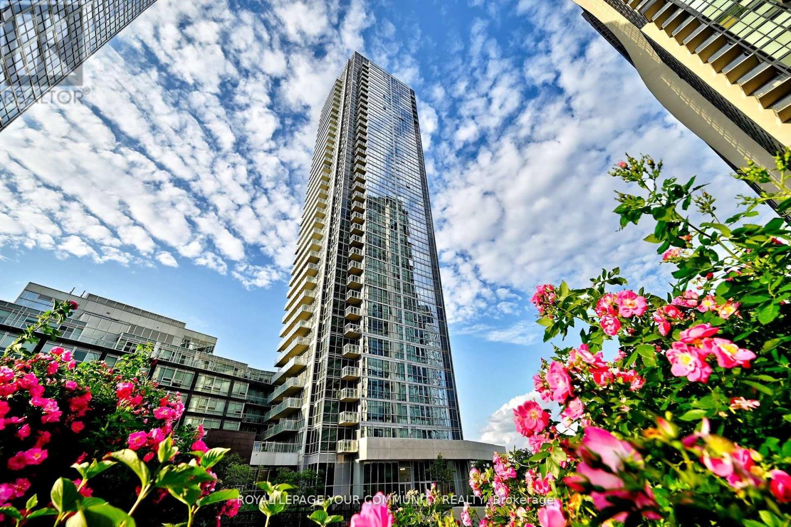 Photo 2 of 1607 2908 Highway 7, Vaughan ON