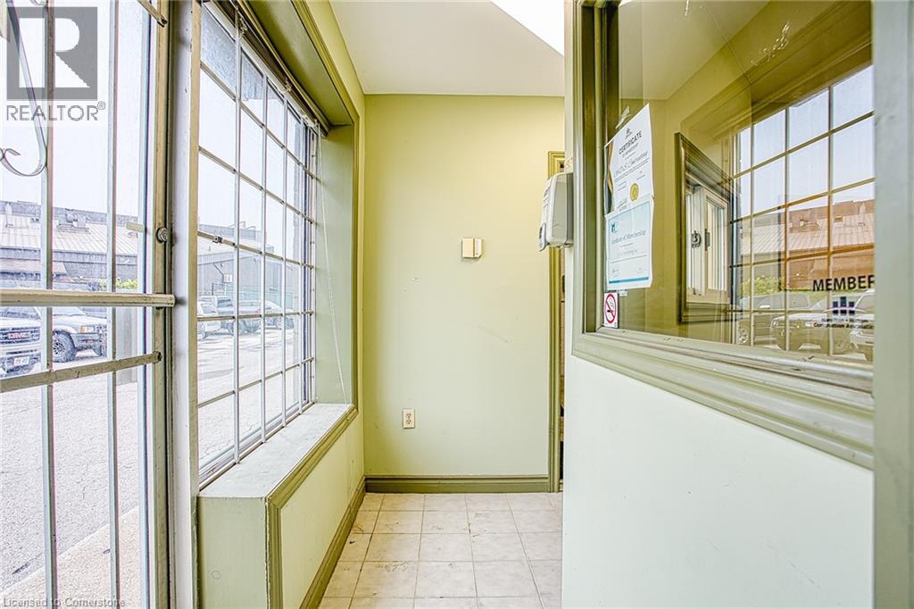 Photo 30 of 31 Bigwin Road Unit 5, Hamilton ON