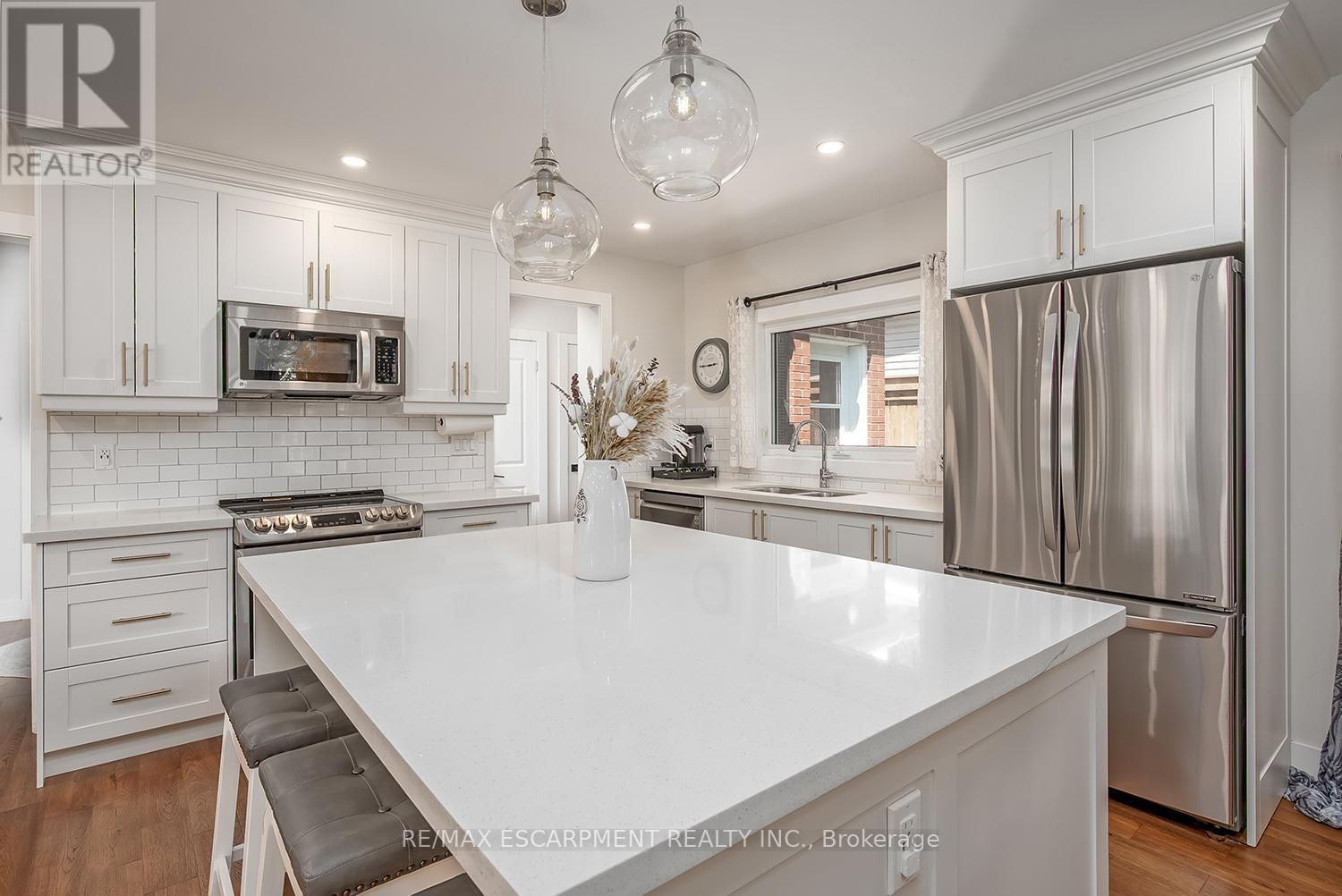 Photo 42 of 2061 Halton Place, Burlington ON