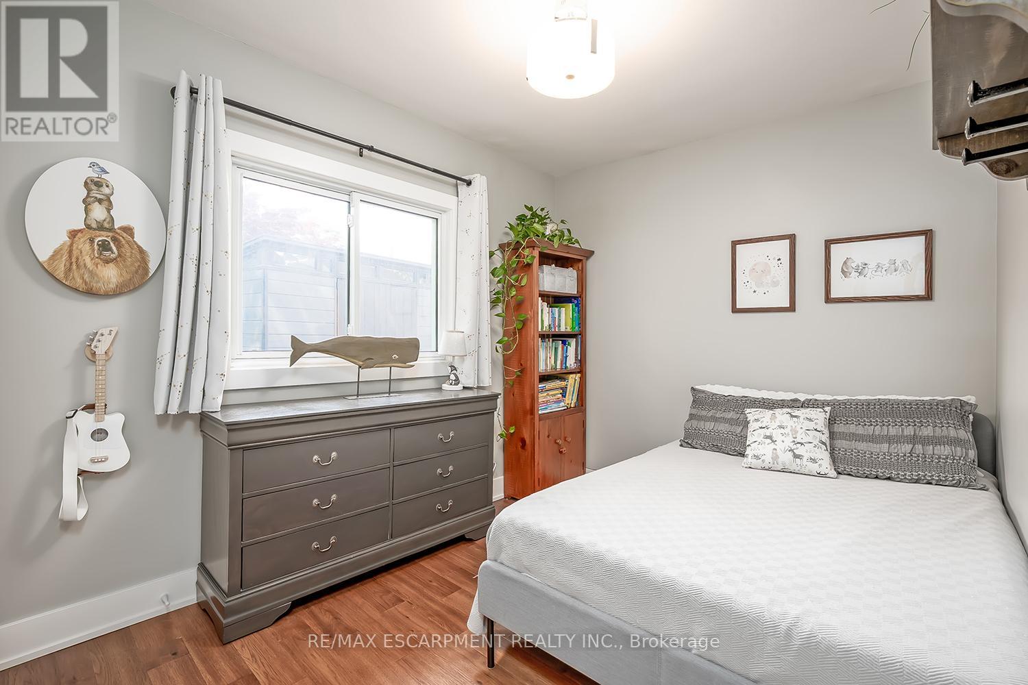 Photo 30 of 2061 Halton Place, Burlington ON