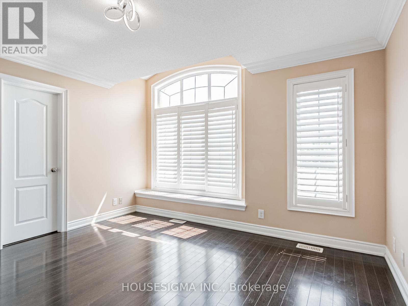 Photo 35 of 12 Bear Run Road, Brampton ON