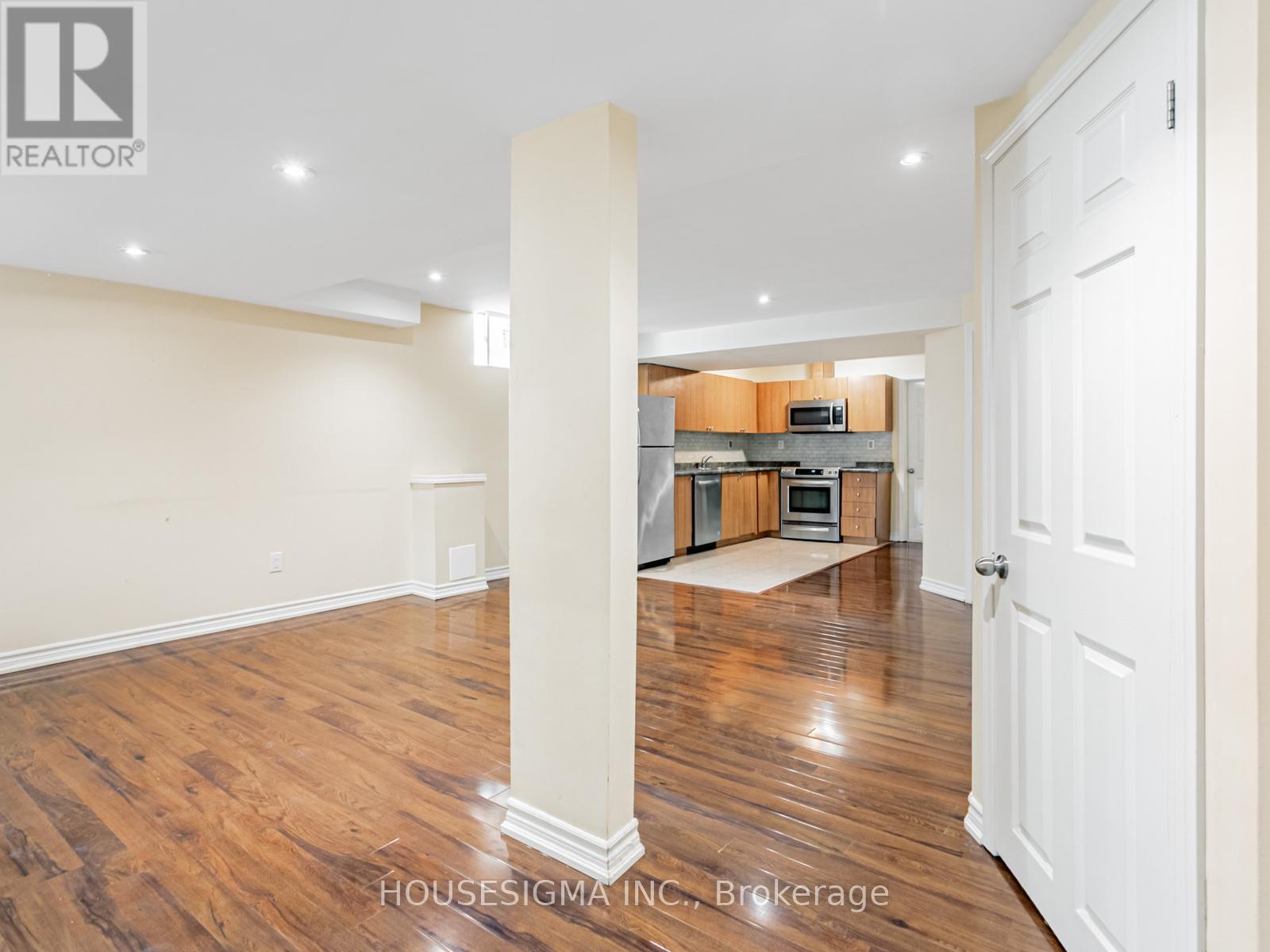 Photo 15 of 12 Bear Run Road, Brampton ON