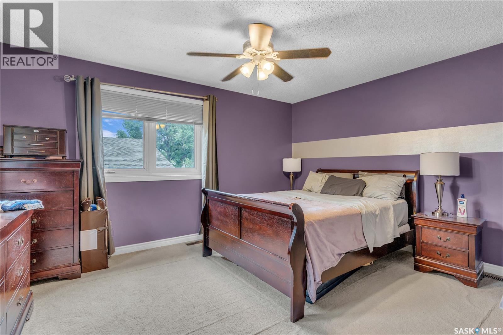 Photo 16 of 830 Battel Street N, Regina SK
