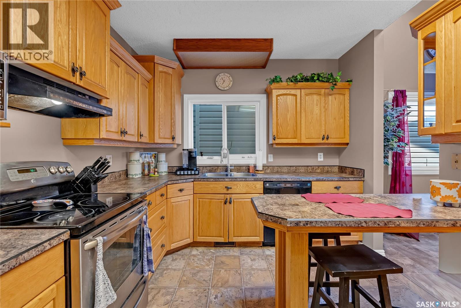 Photo 13 of 362 Costigan Crescent, Saskatoon SK