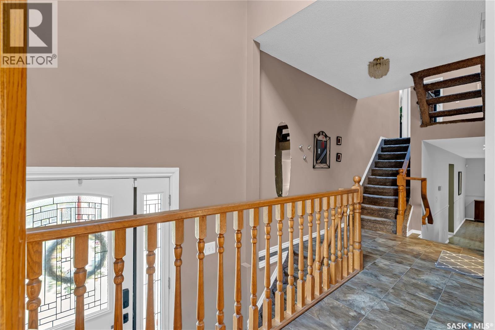 Photo 3 of 362 Costigan Crescent, Saskatoon SK