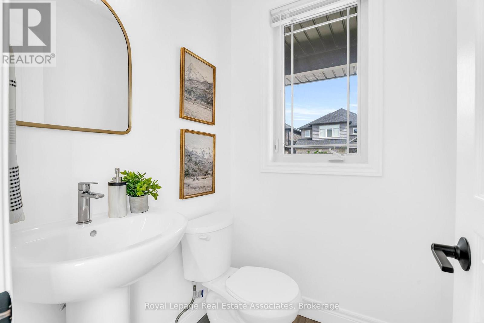 Photo 21 of 7 Sparrow Crescent, East Luther Grand Valley ON