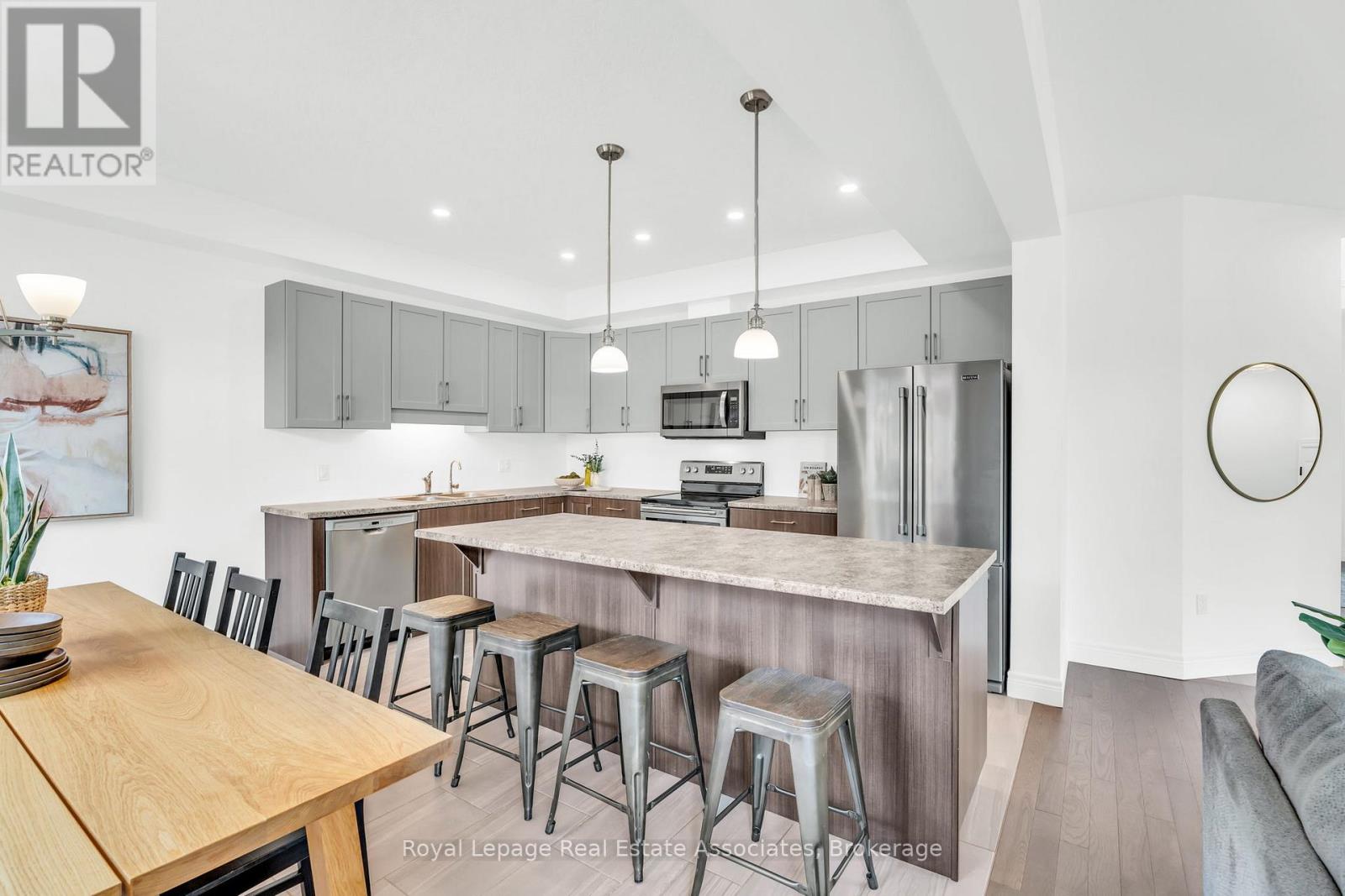 Photo 31 of 7 Sparrow Crescent, East Luther Grand Valley ON
