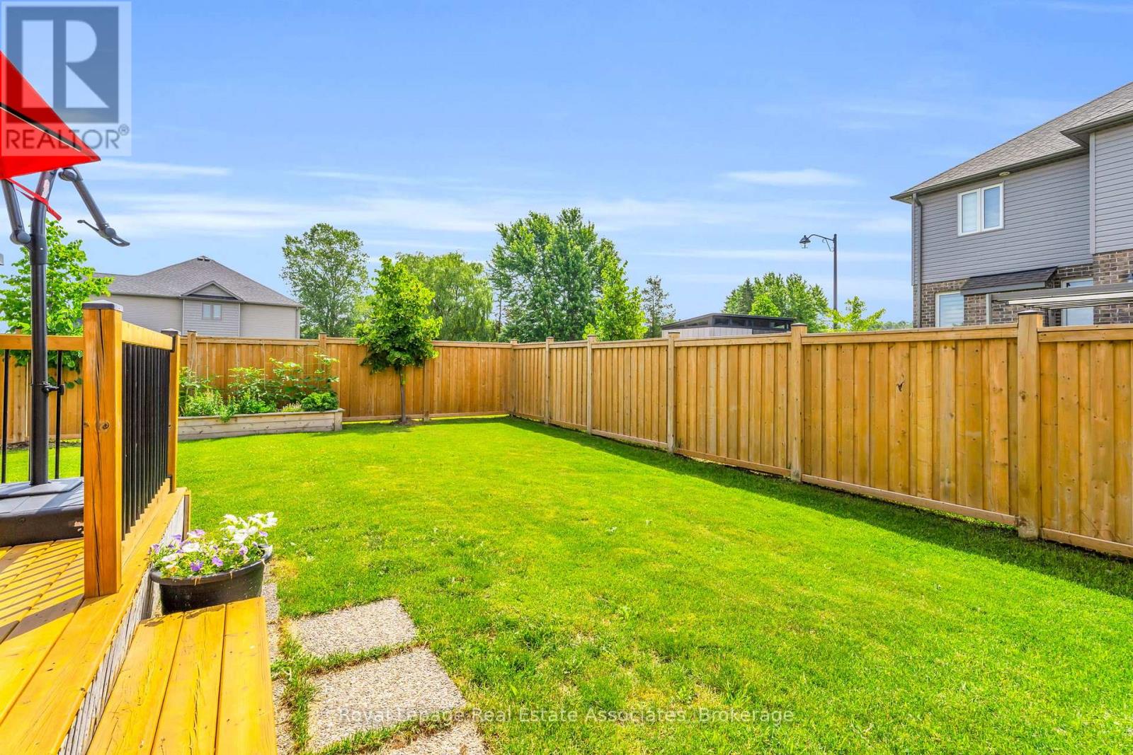 Photo 6 of 7 Sparrow Crescent, East Luther Grand Valley ON