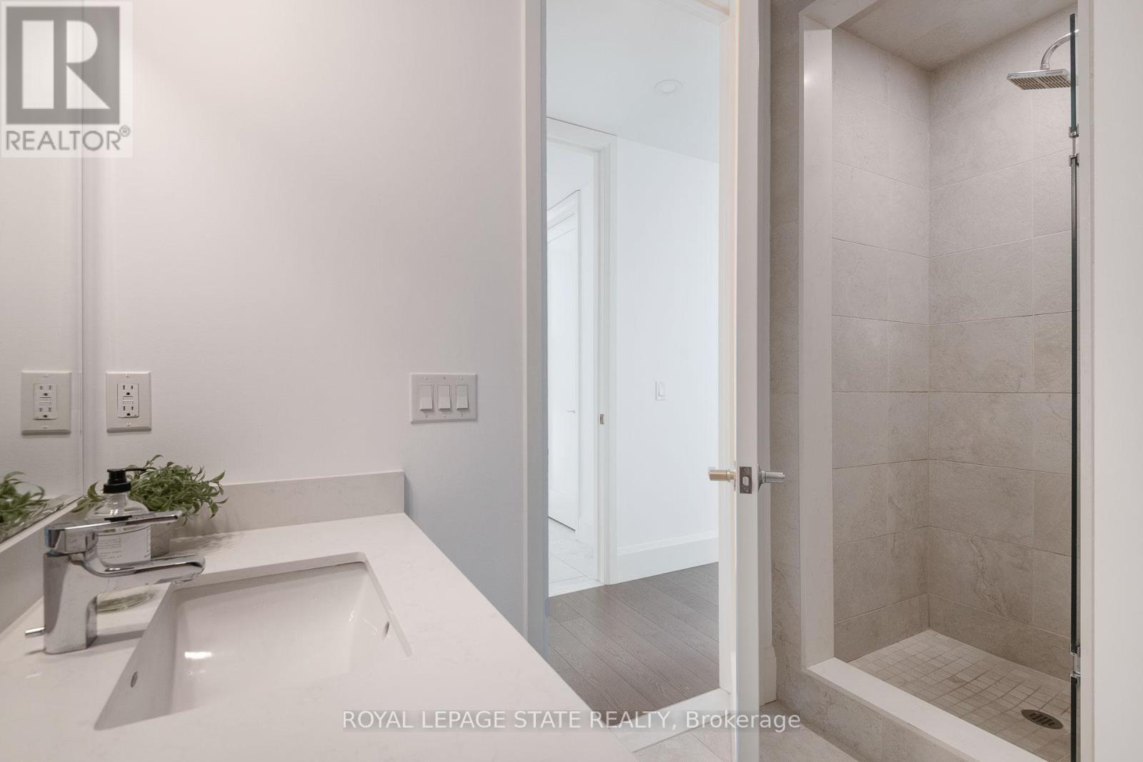 Photo 47 of Ph 6 112 King Street E, Hamilton ON