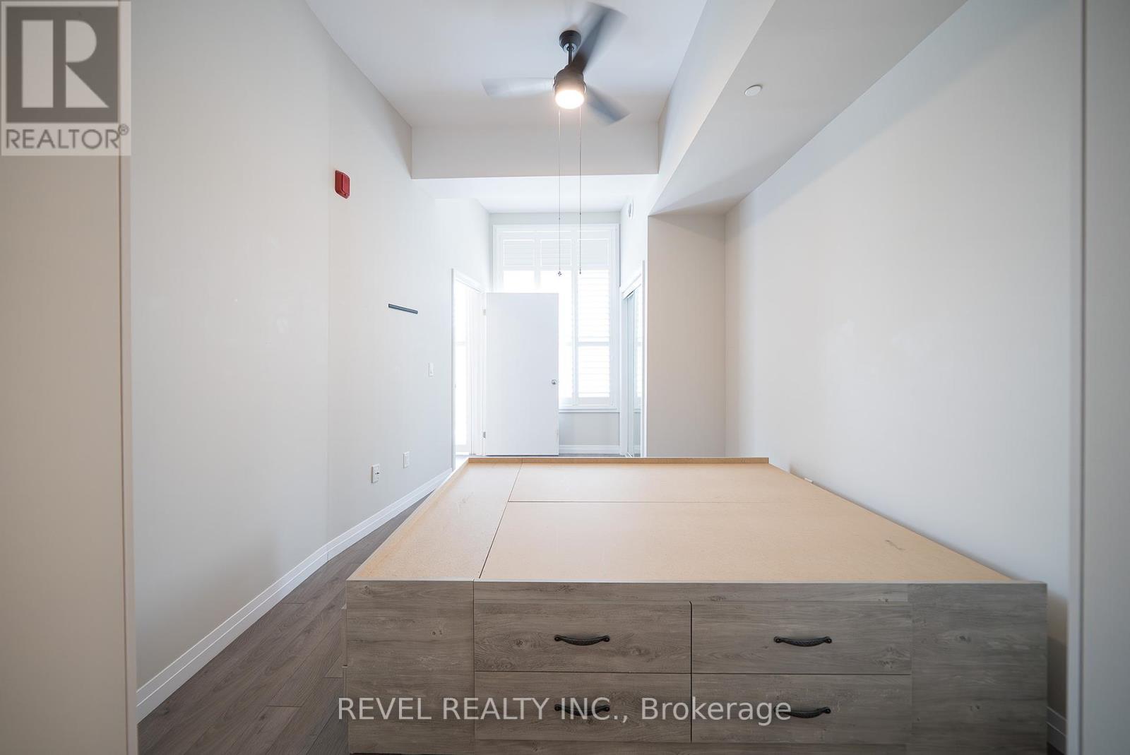 Photo 12 of 121 B 85 Morrell Street, Brantford ON