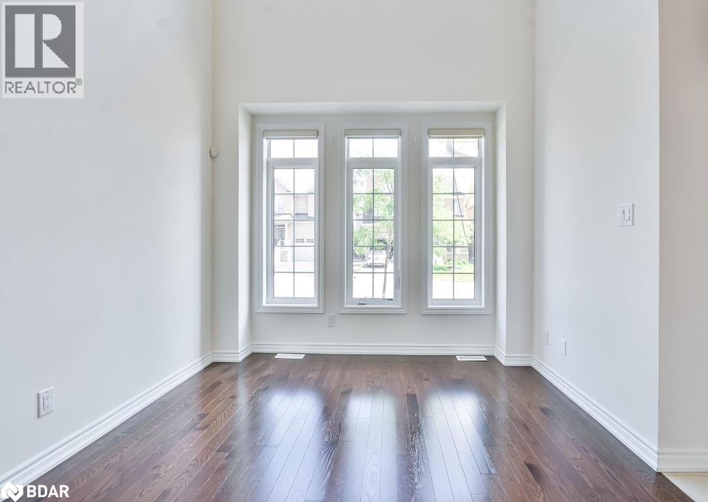 Photo 5 of 53 Rugman Crescent, Springwater ON