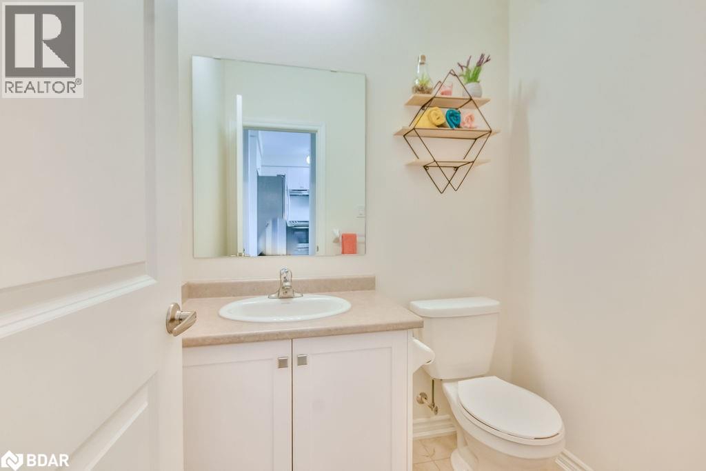 Photo 14 of 53 Rugman Crescent, Springwater ON