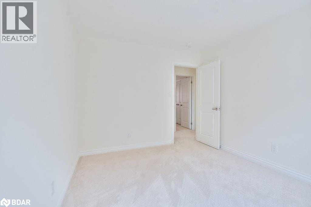 Photo 26 of 53 Rugman Crescent, Springwater ON