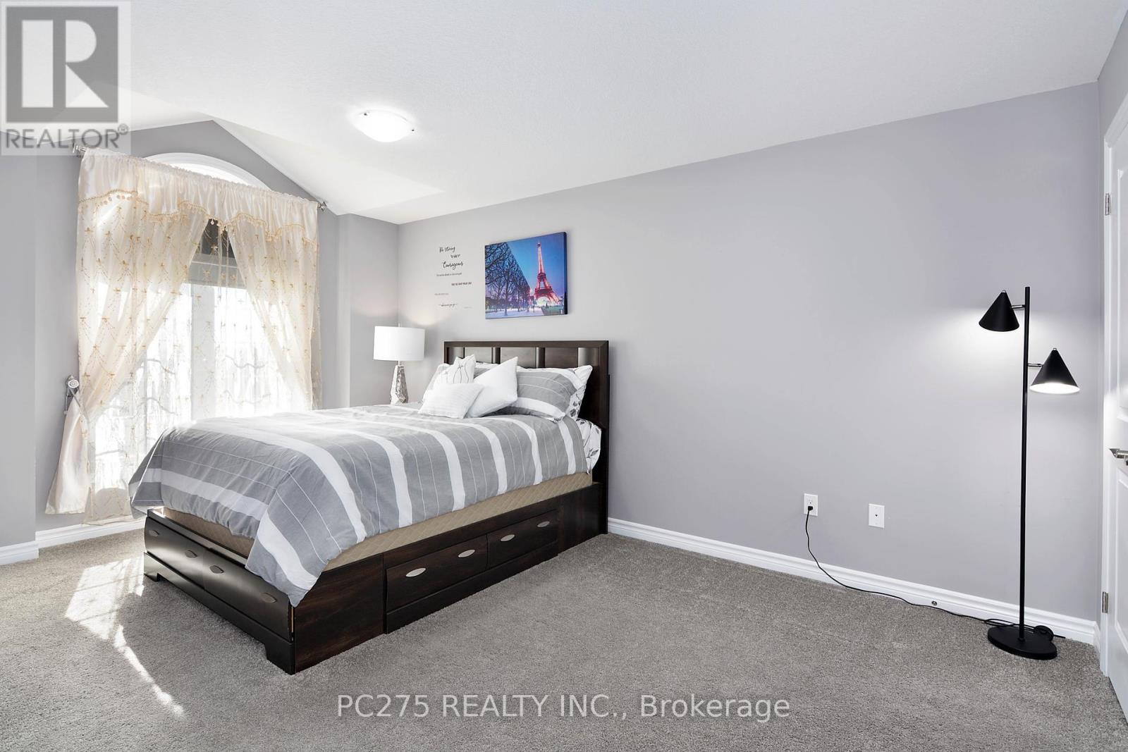 Photo 22 of 41 3400 Castle Rock Place, London South ON