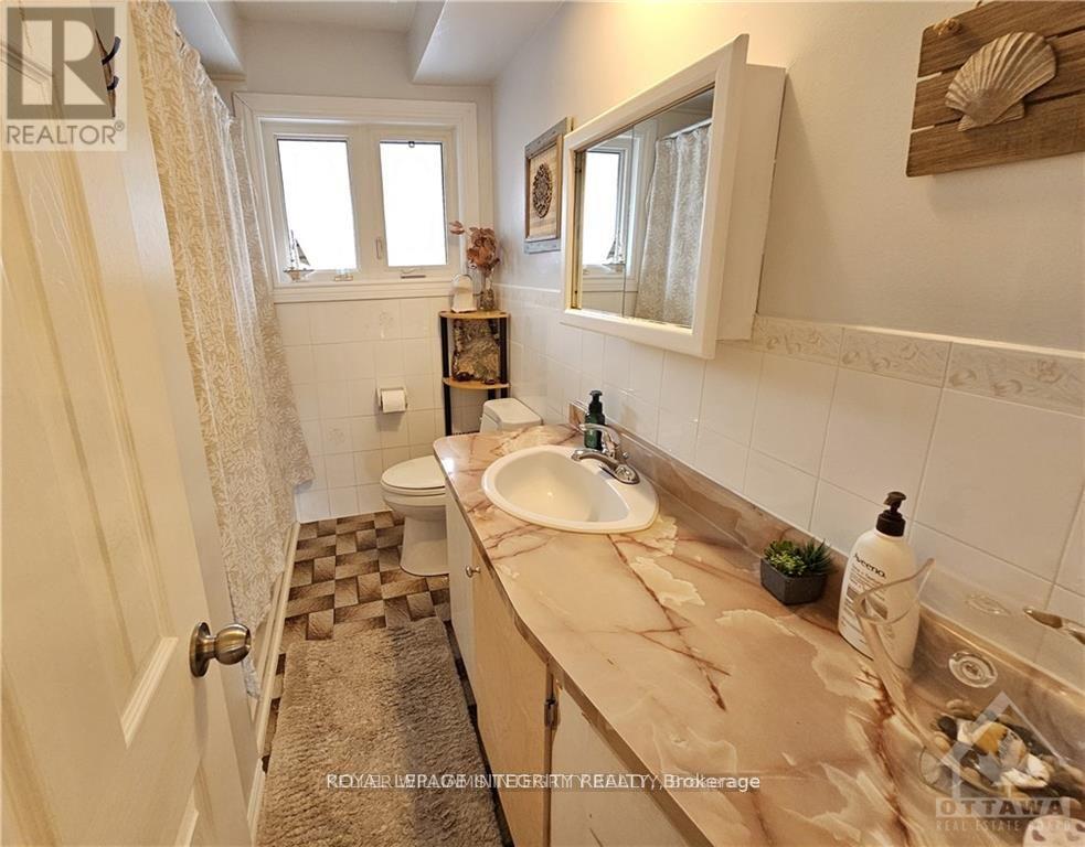 Photo 22 of 2150 Lemay Crescent, Ottawa ON