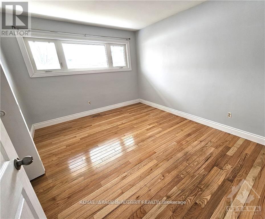 Photo 20 of 2150 Lemay Crescent, Ottawa ON