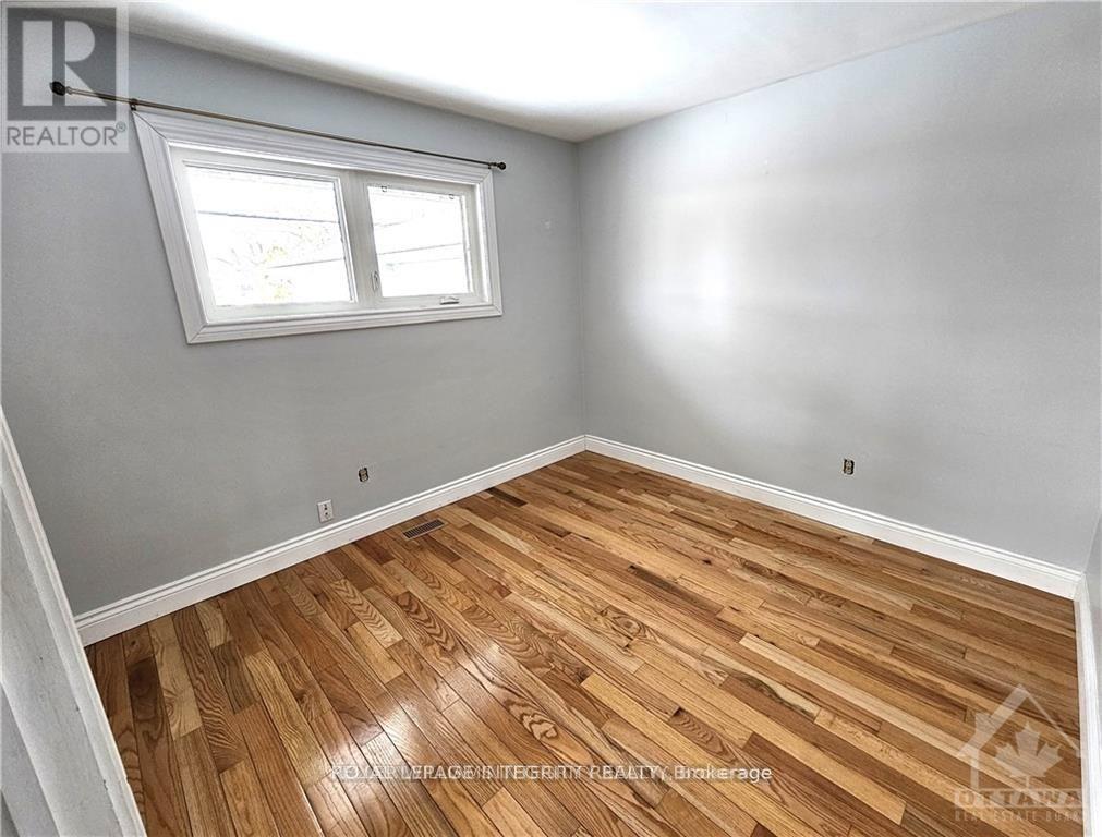 Photo 24 of 2150 Lemay Crescent, Ottawa ON
