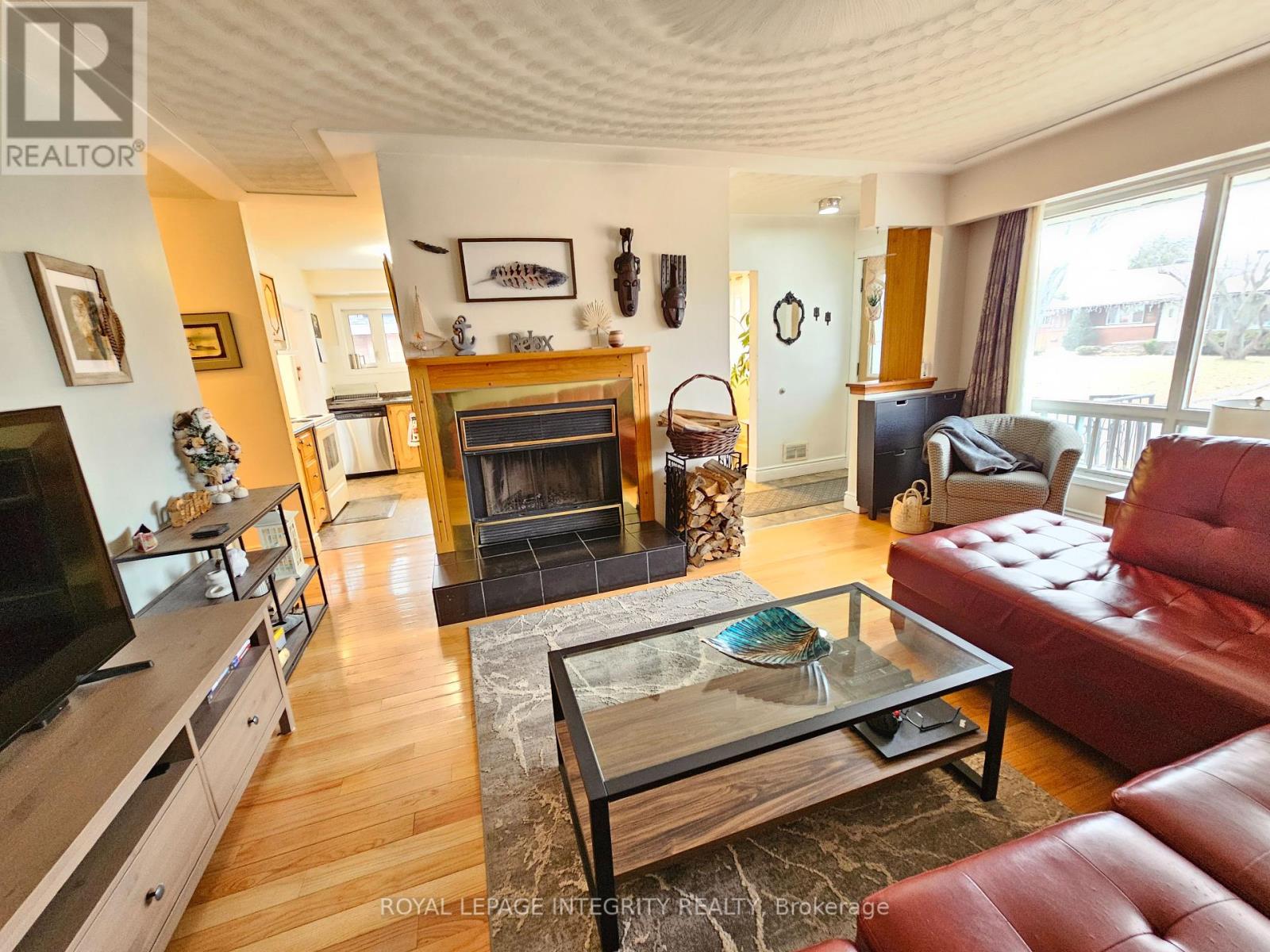 Photo 4 of 2150 Lemay Crescent, Ottawa ON