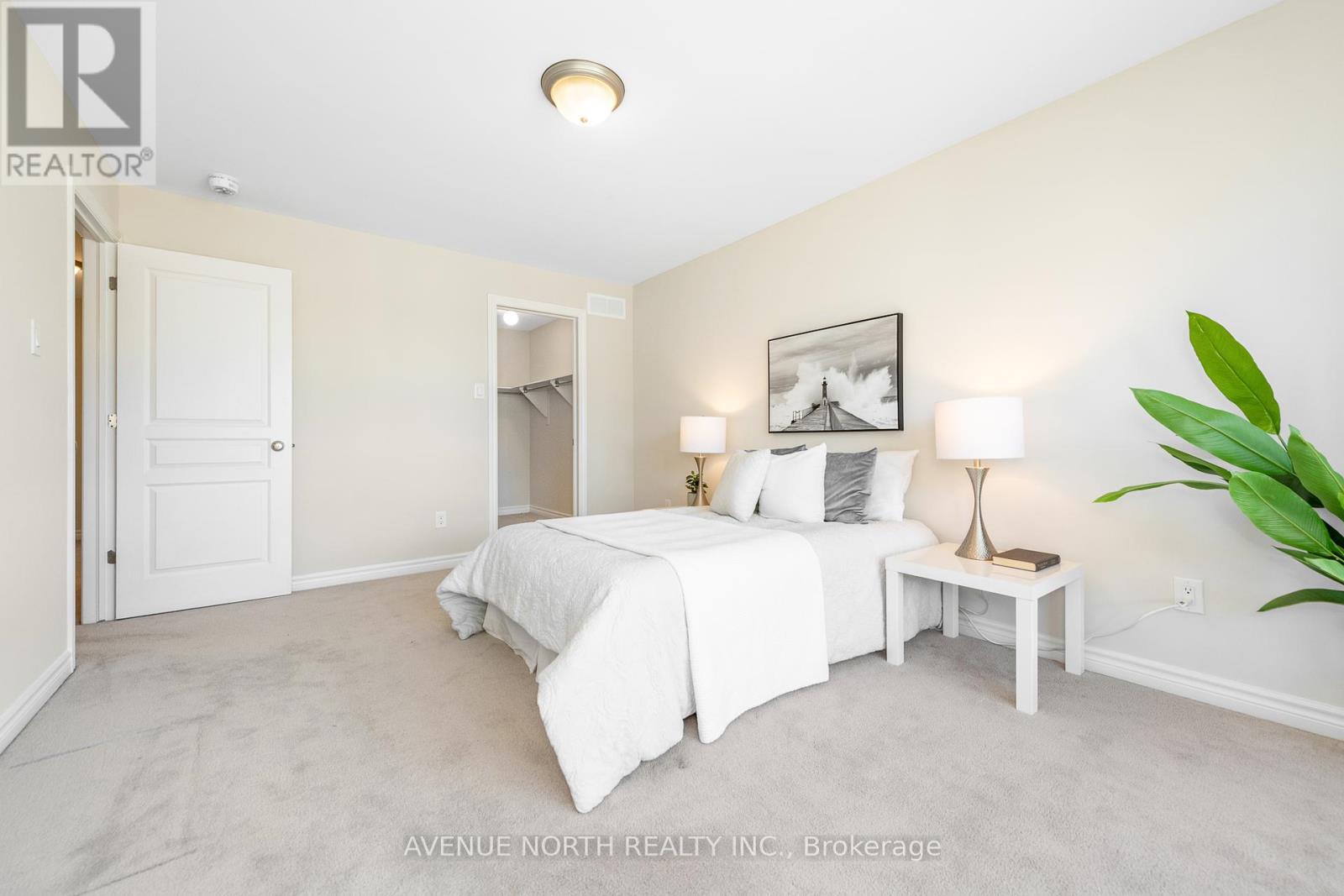 Photo 24 of 172 Larimar Circle, Ottawa ON