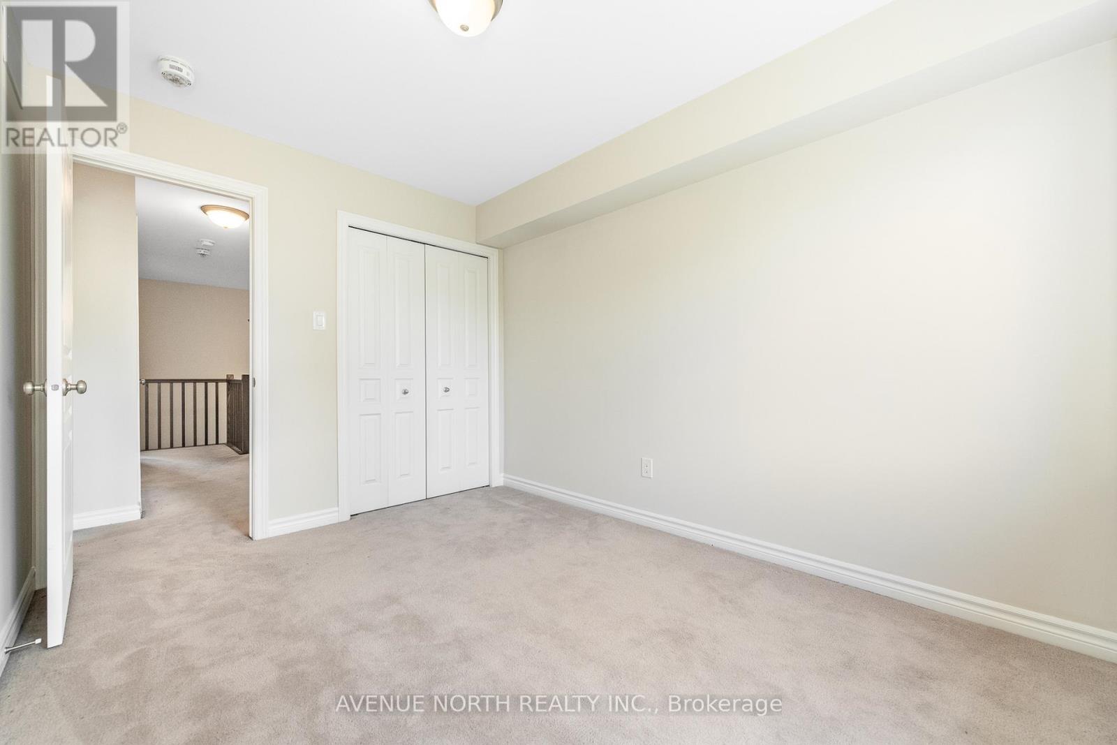 Photo 26 of 172 Larimar Circle, Ottawa ON