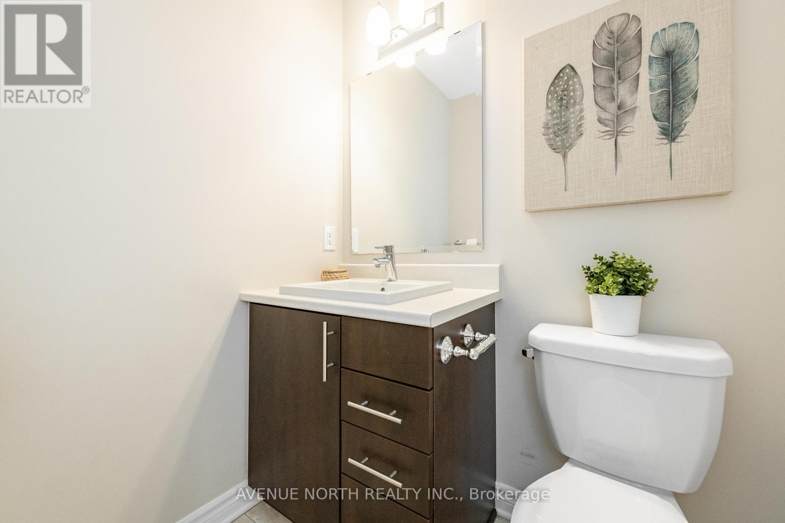 Photo 27 of 172 Larimar Circle, Ottawa ON