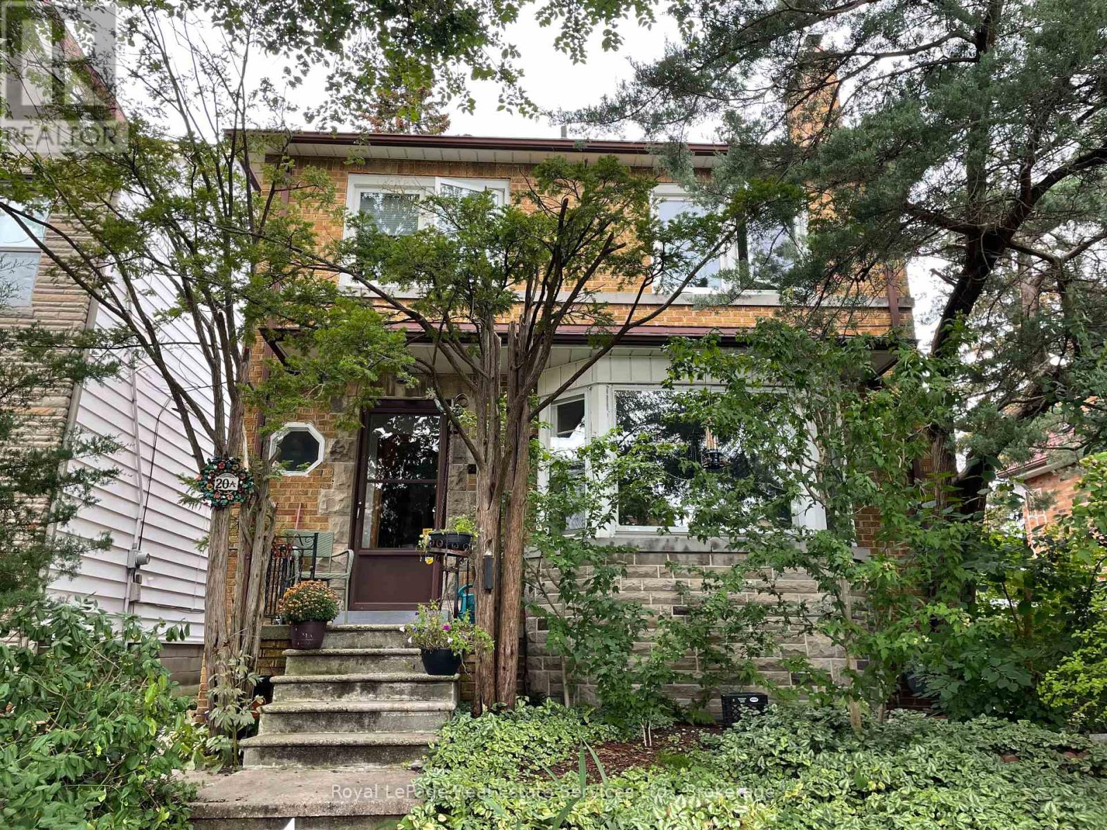 Photo 1 of Lower 20 A Lavinia Avenue, Toronto ON